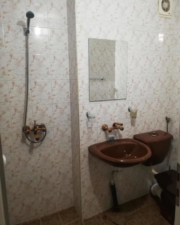 Отель Hotel Touristic Home Kailaka Плевен