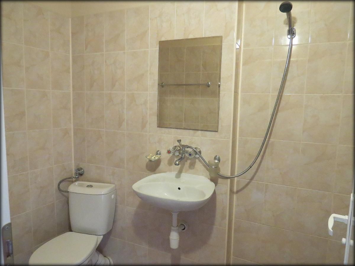 Отель Hotel Touristic Home Kailaka Плевен